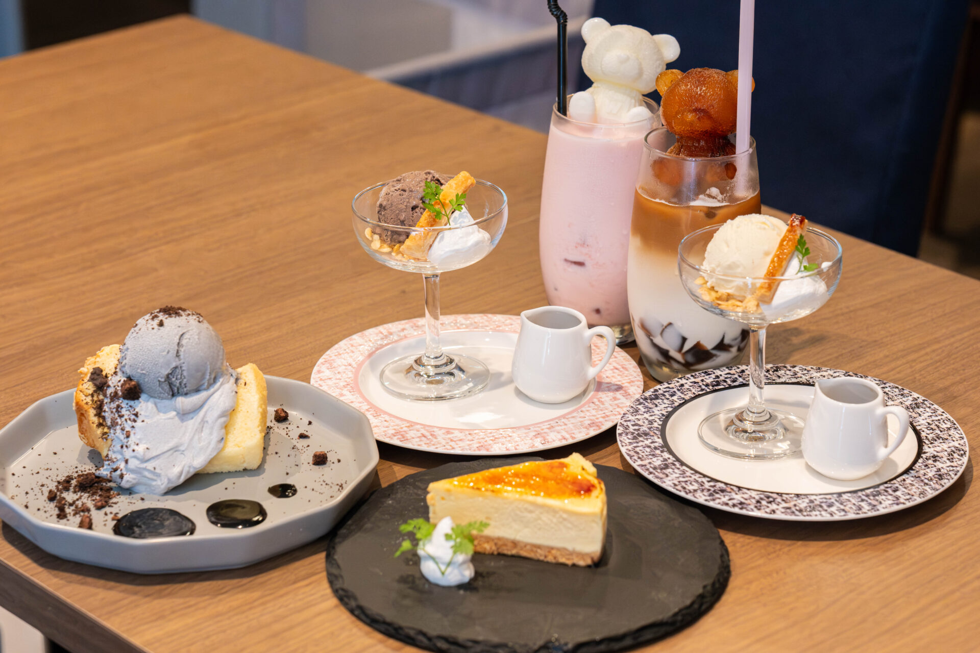 天文館近くの「Cafe Ours」で、子どもと一緒にくつろぎのランチタイムを