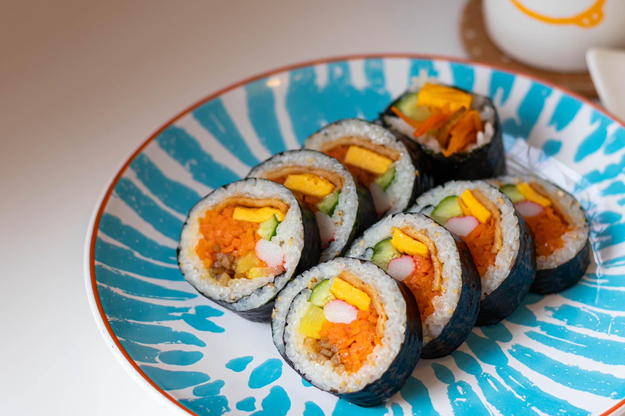 「Cafe J」本場の家庭料理が堪能できる、アットホームな韓国料理店