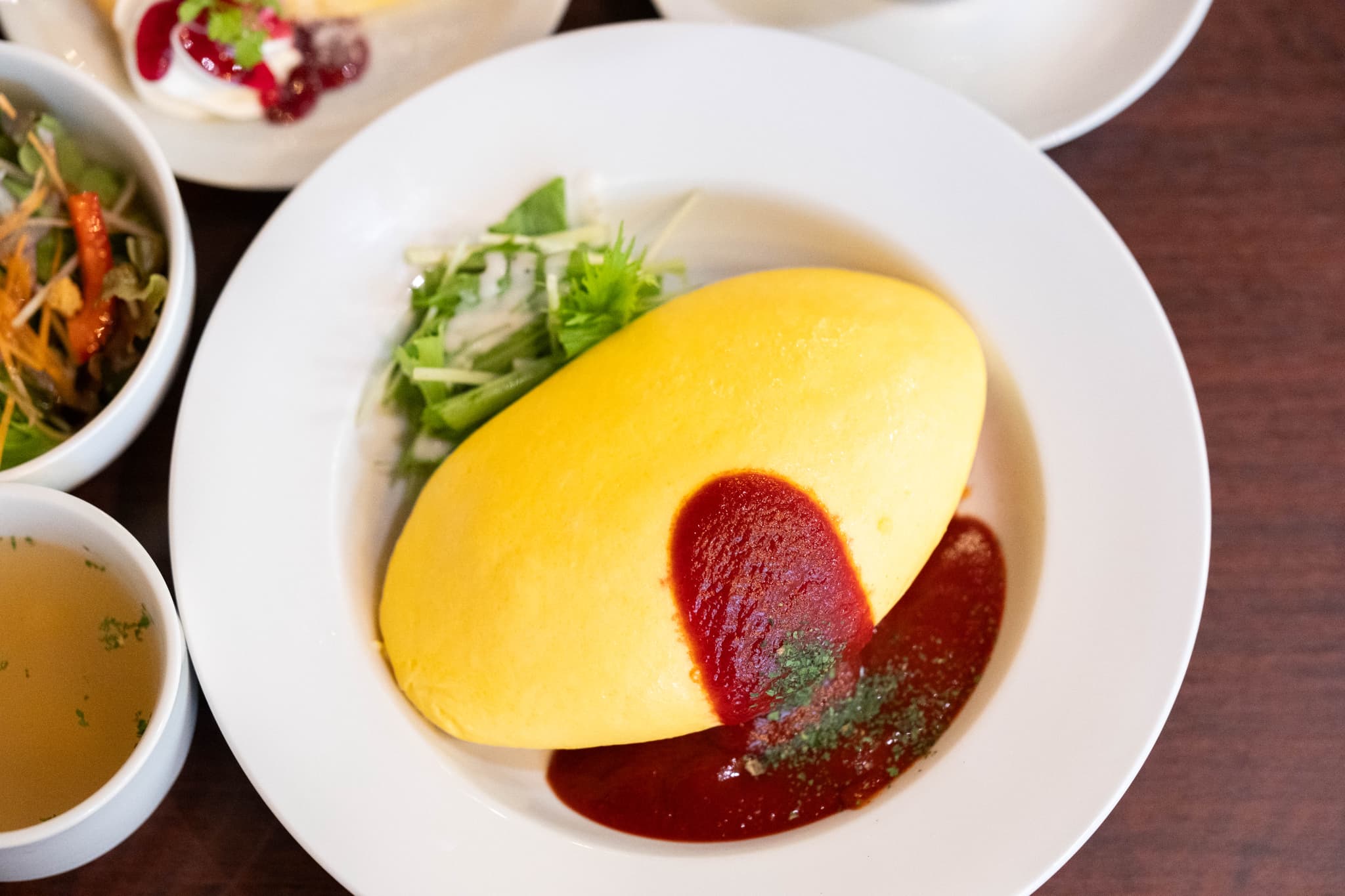 天文館「Victor cafedining」のとろけるオムライスとふんわりパンケーキを