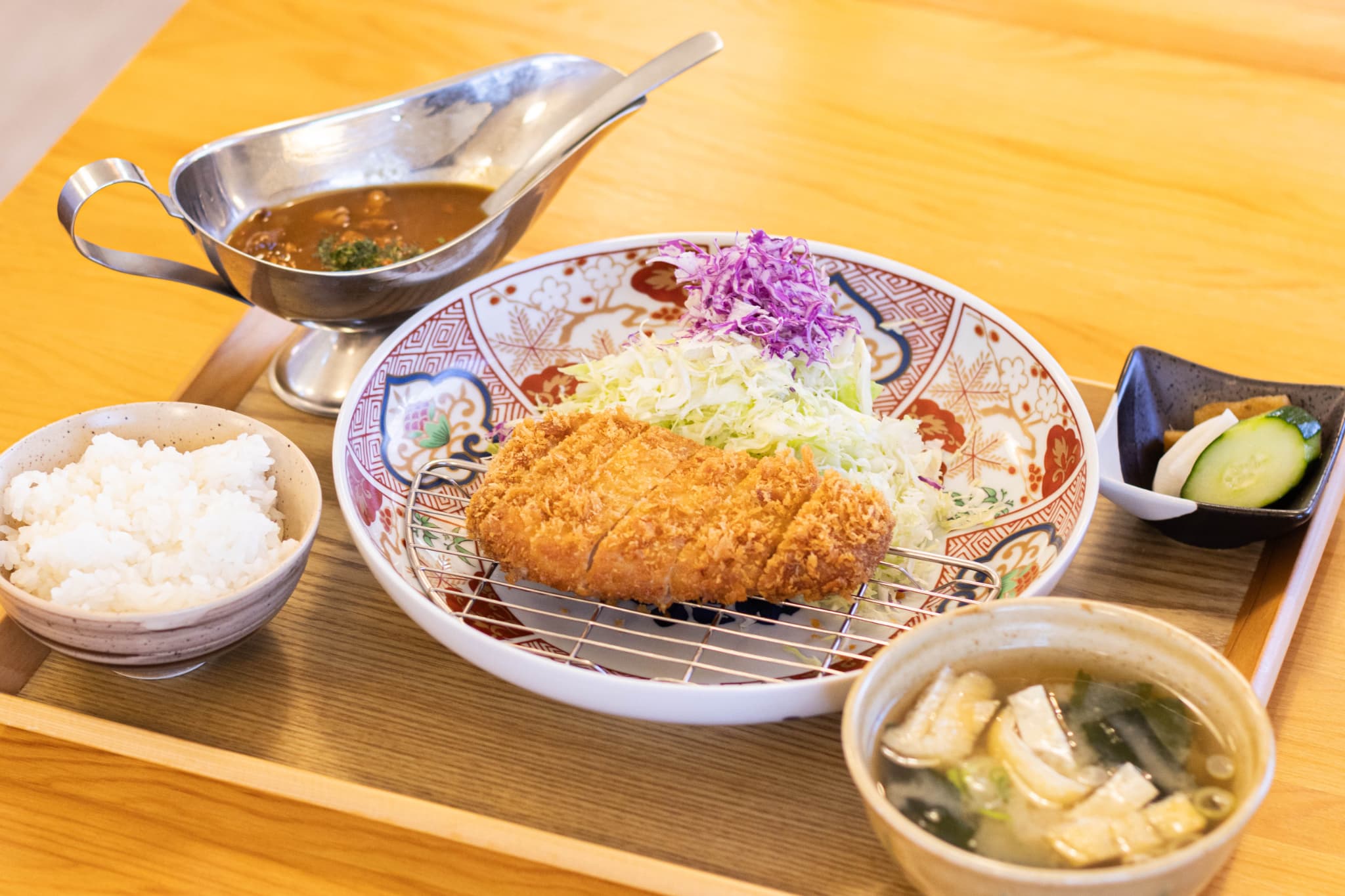 日置市のトンカツ専門店「トロピカツ」で元気をチャージ！