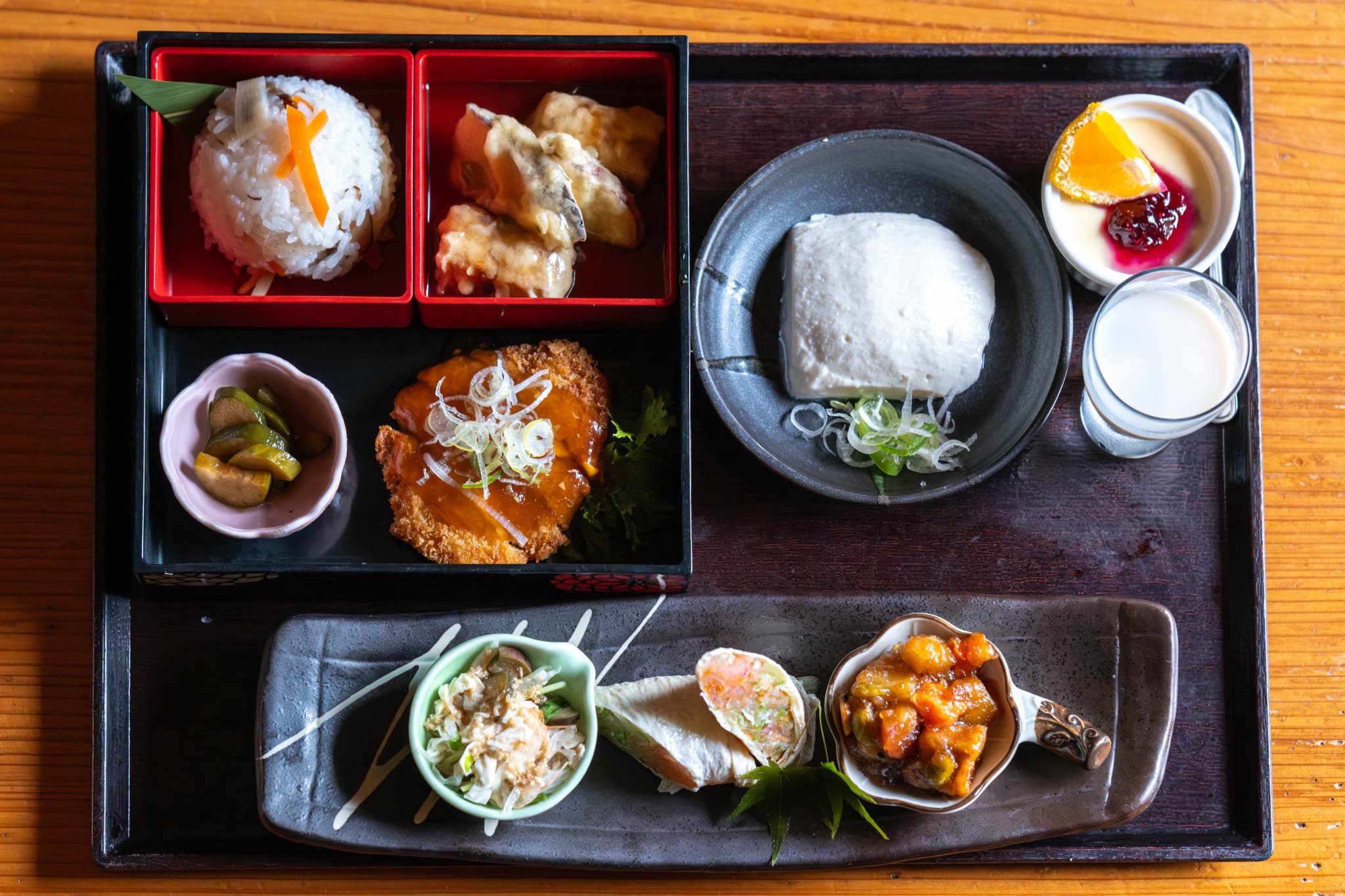 「大豆の華」大豆の旨みが濃厚な、湯葉と豆腐の魅力を