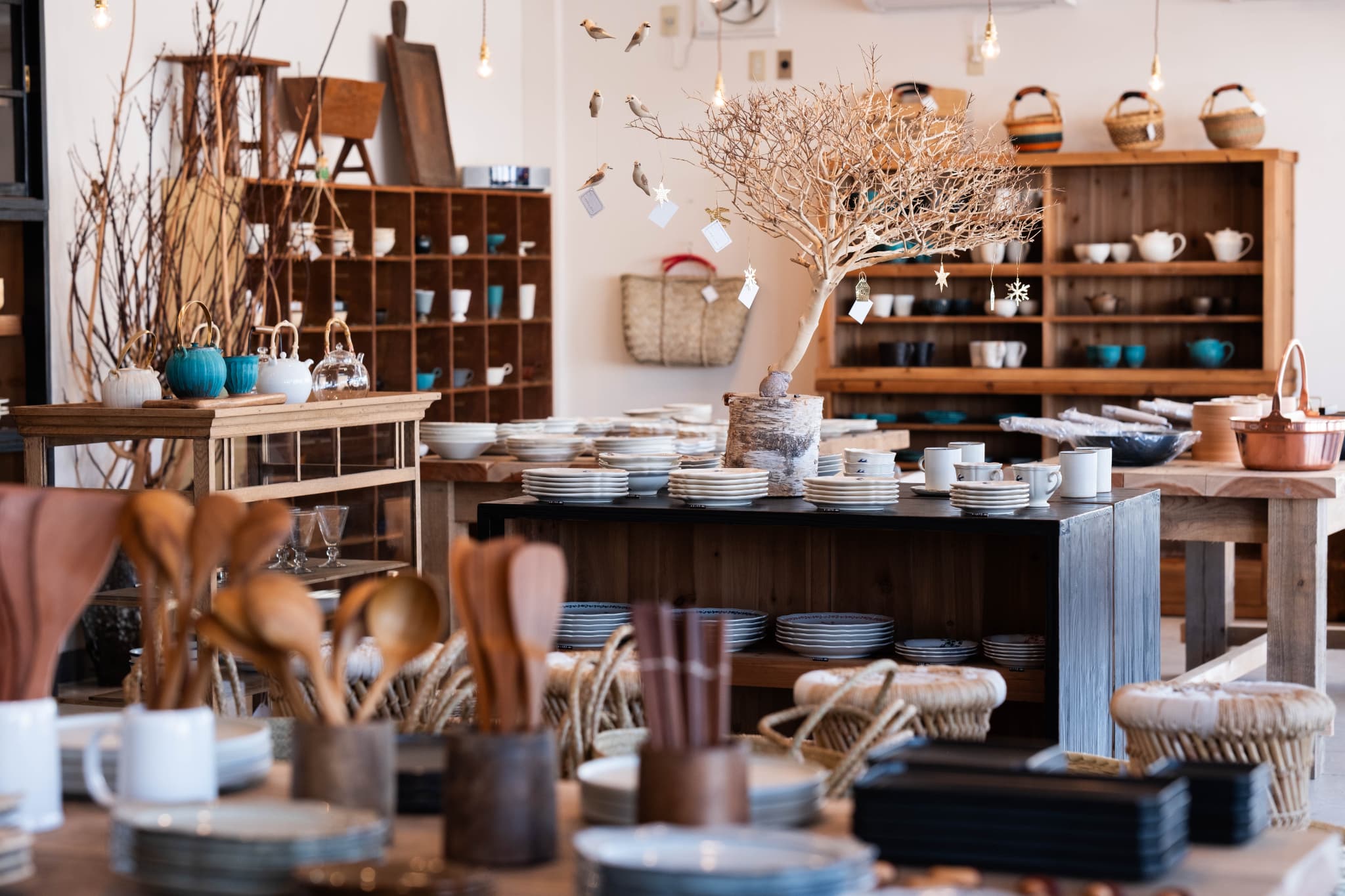 器と生活雑貨「福山フクノバ」手しごとの器と雑貨に会える場所