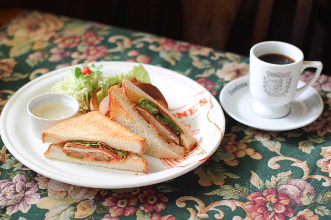 父の思いや技術を受け継ぐ、武岡の「Trombone’s Café」。サイフォンでいれる本格コーヒーやホットサンドが人気
