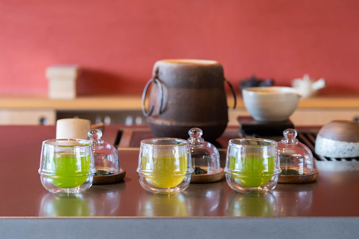 「だしとお茶の店 潮や、」お茶とだし、余韻を楽しむ古民家カフェ＆ショップ