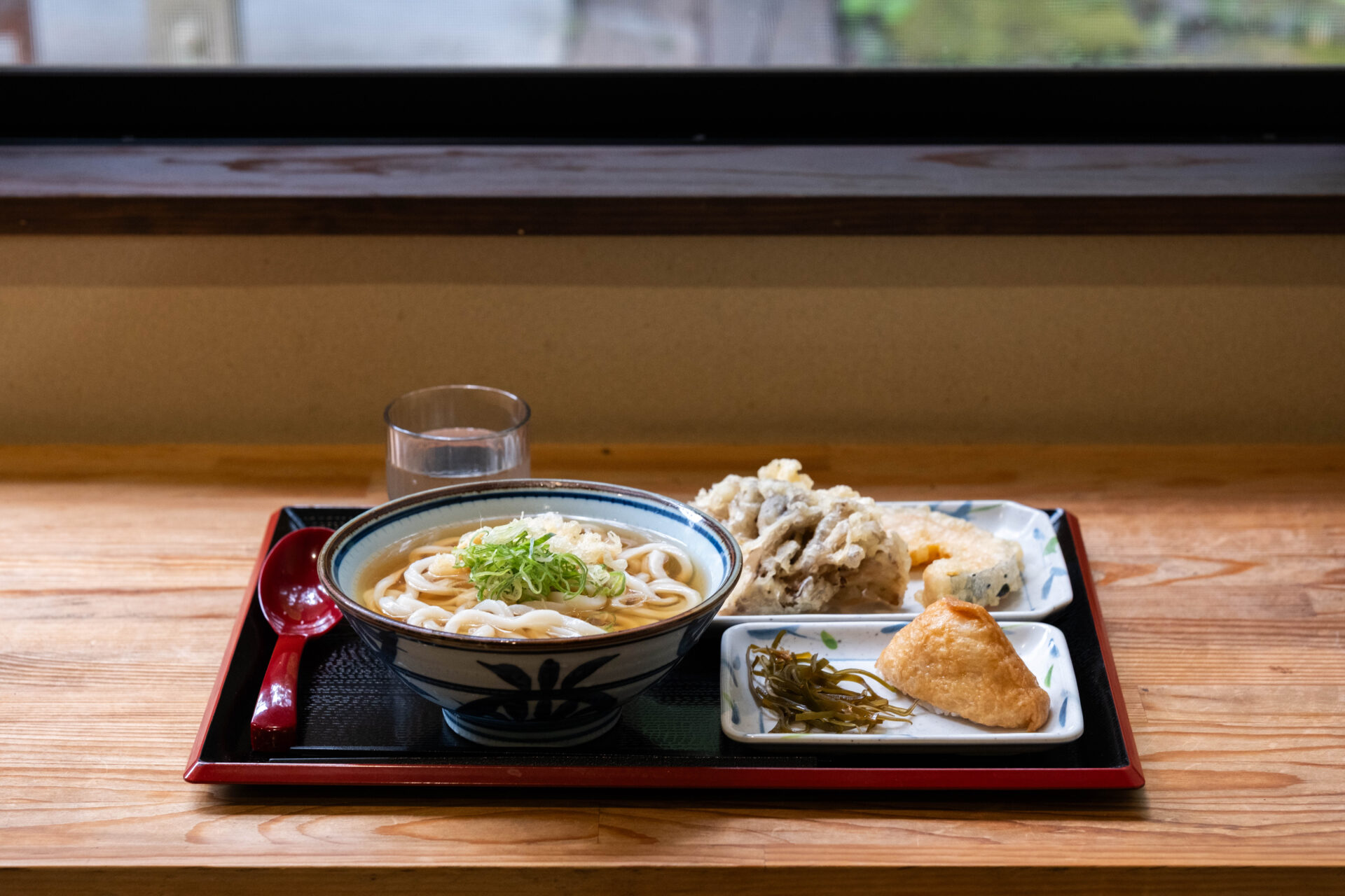 【指宿市】1日100玉限定！森の中で味わう、香川仕込みの讃岐うどん「ひゃくたま屋製麺所」