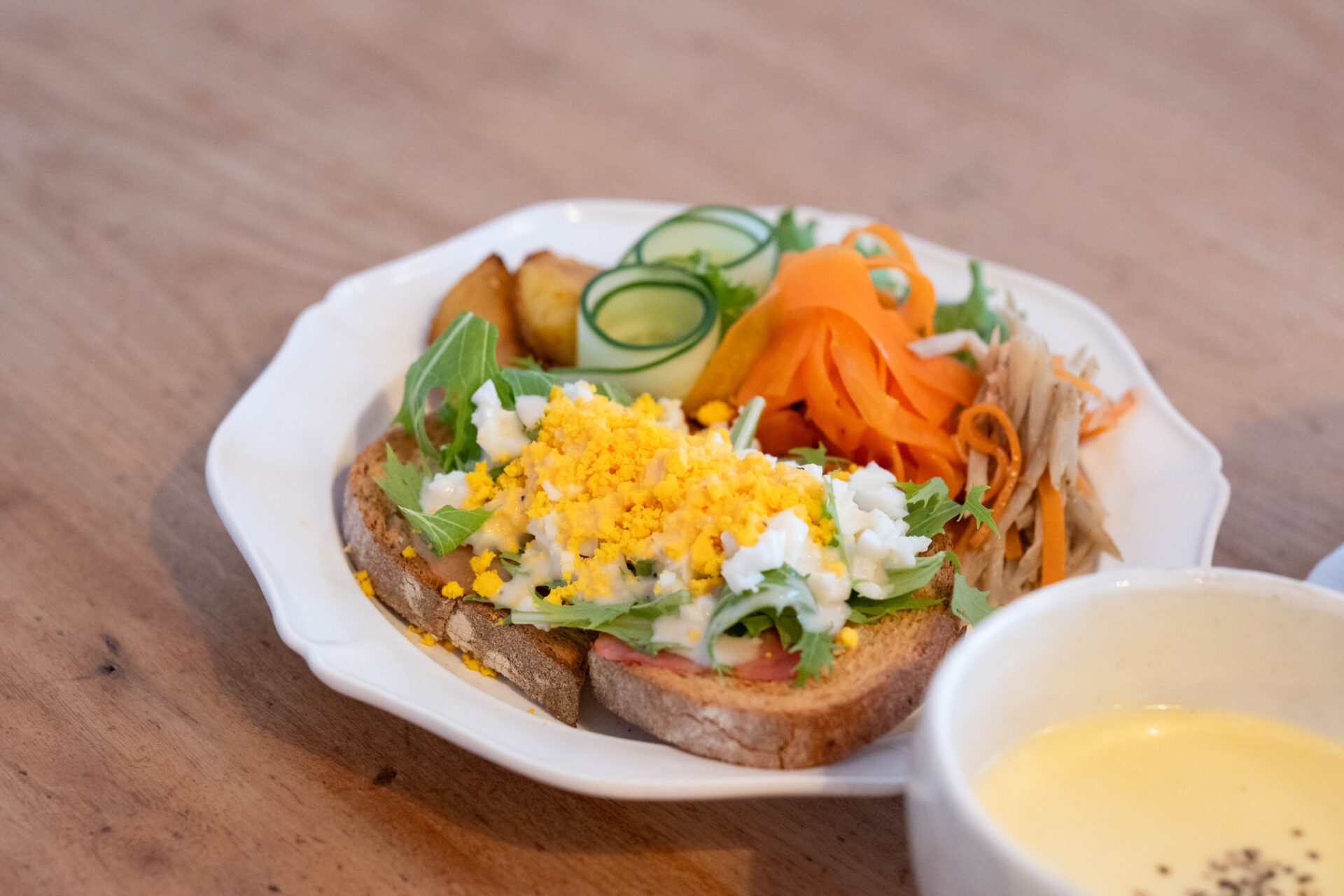 【日置市美山】愛犬と一緒に楽しめる「Noa cafe」へ！室内ドッグランと手作りランチ＆スイーツ
